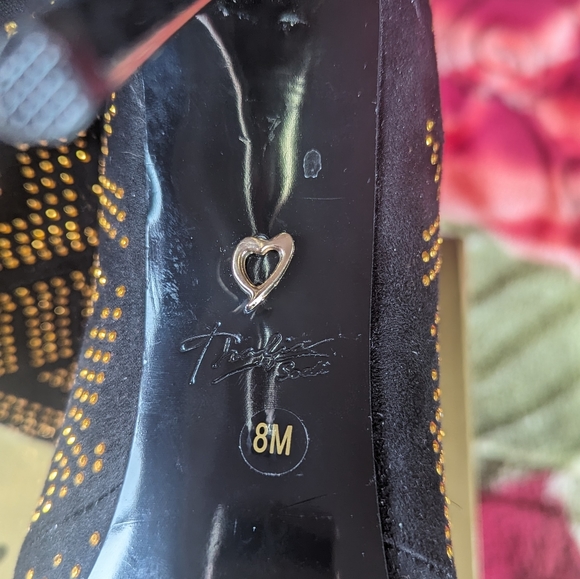 Women's Booties - Picture 2 of 7